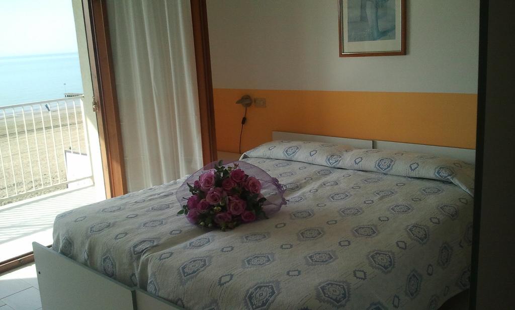 לידו די ג'סולו Villa Garda חדר תמונה